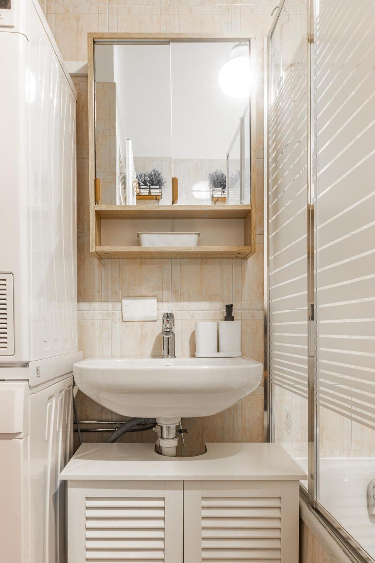 Free Parking - 5 Min By Walk From City Center Como Buitenkant foto